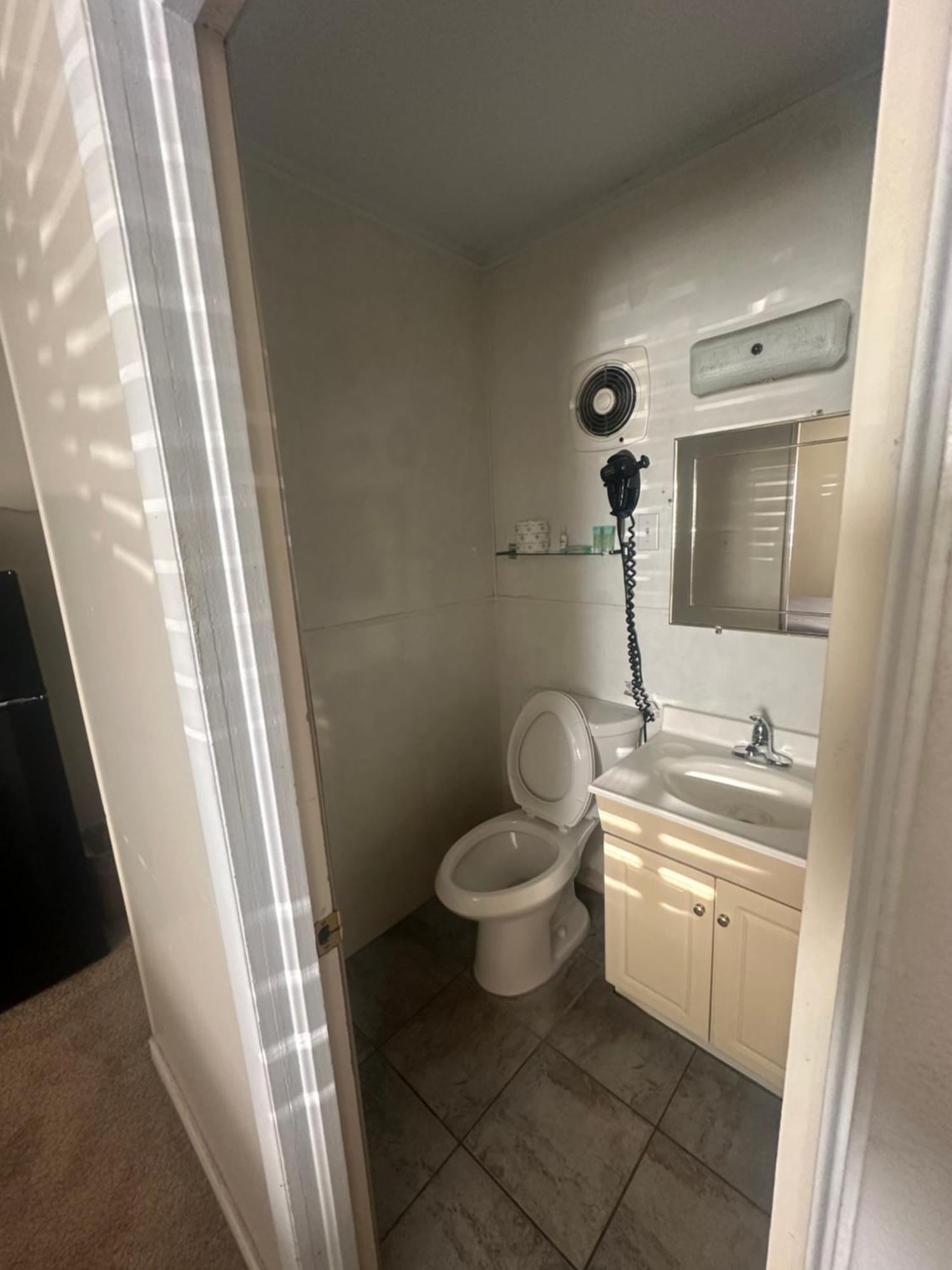 Grand Central Motel Ийли Екстериор снимка